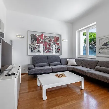 Wishing Tree Villa *